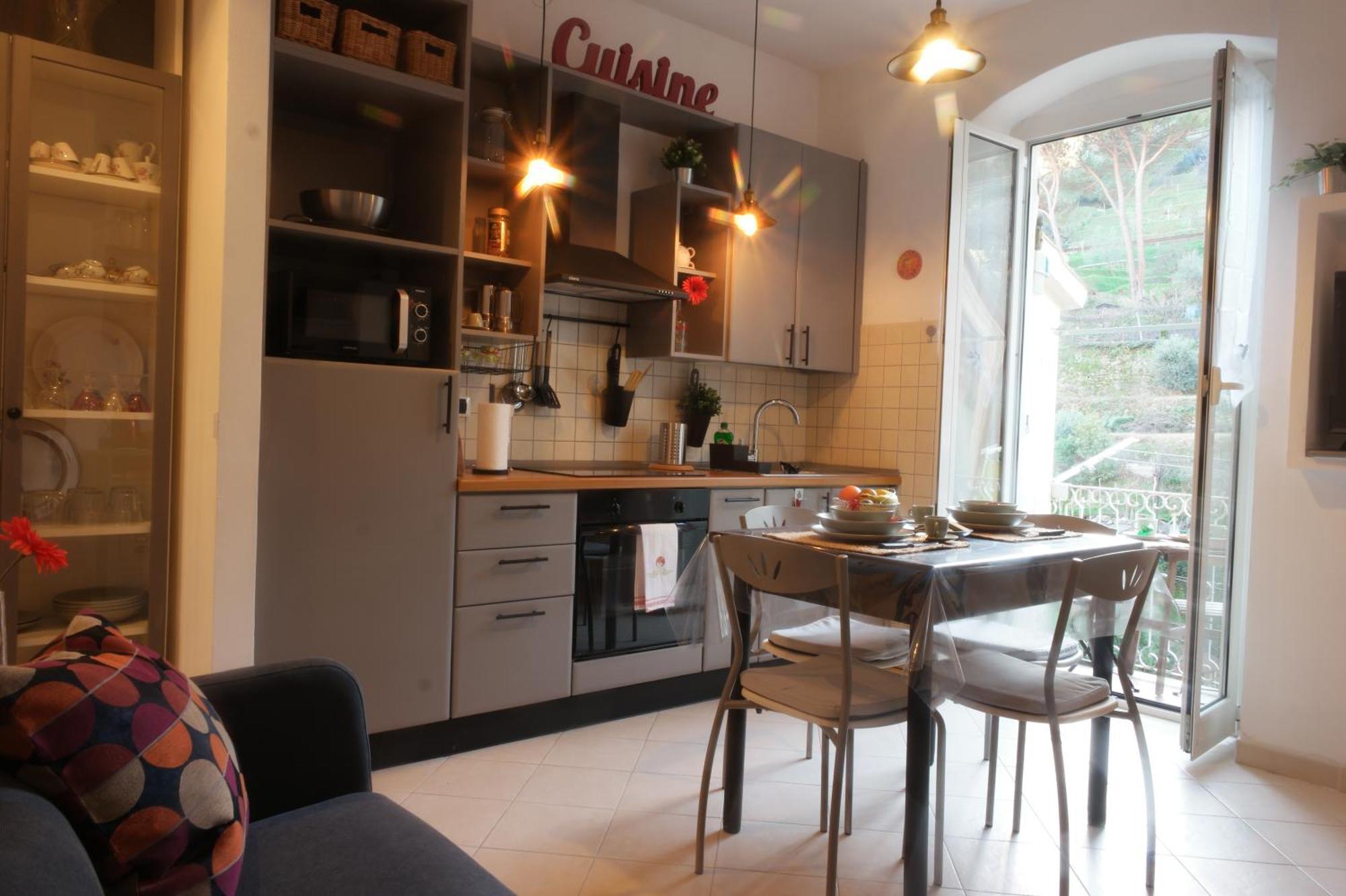 Il Nido Di Mariro Apartment Специя Екстериор снимка