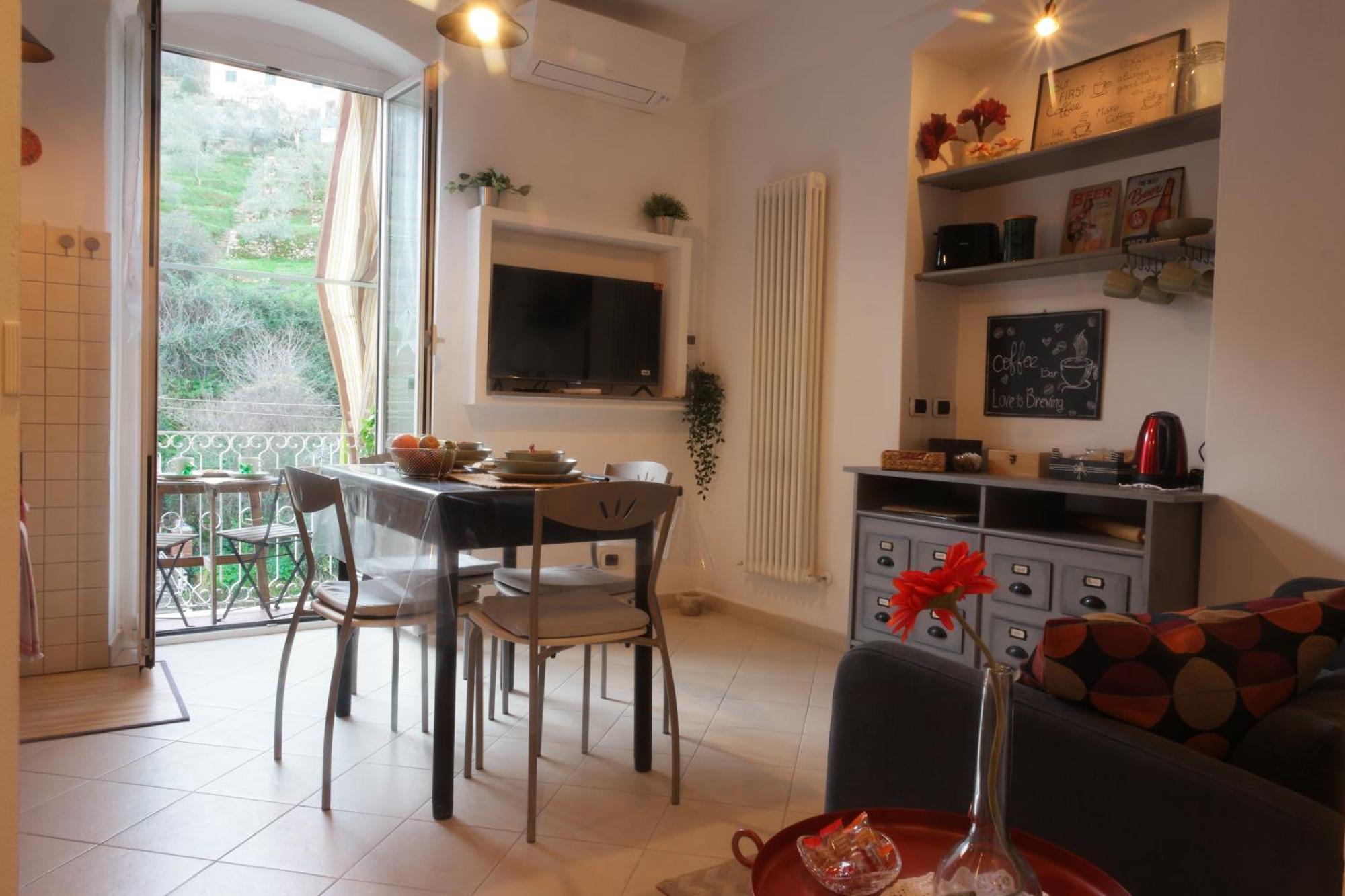 Il Nido Di Mariro Apartment Специя Екстериор снимка
